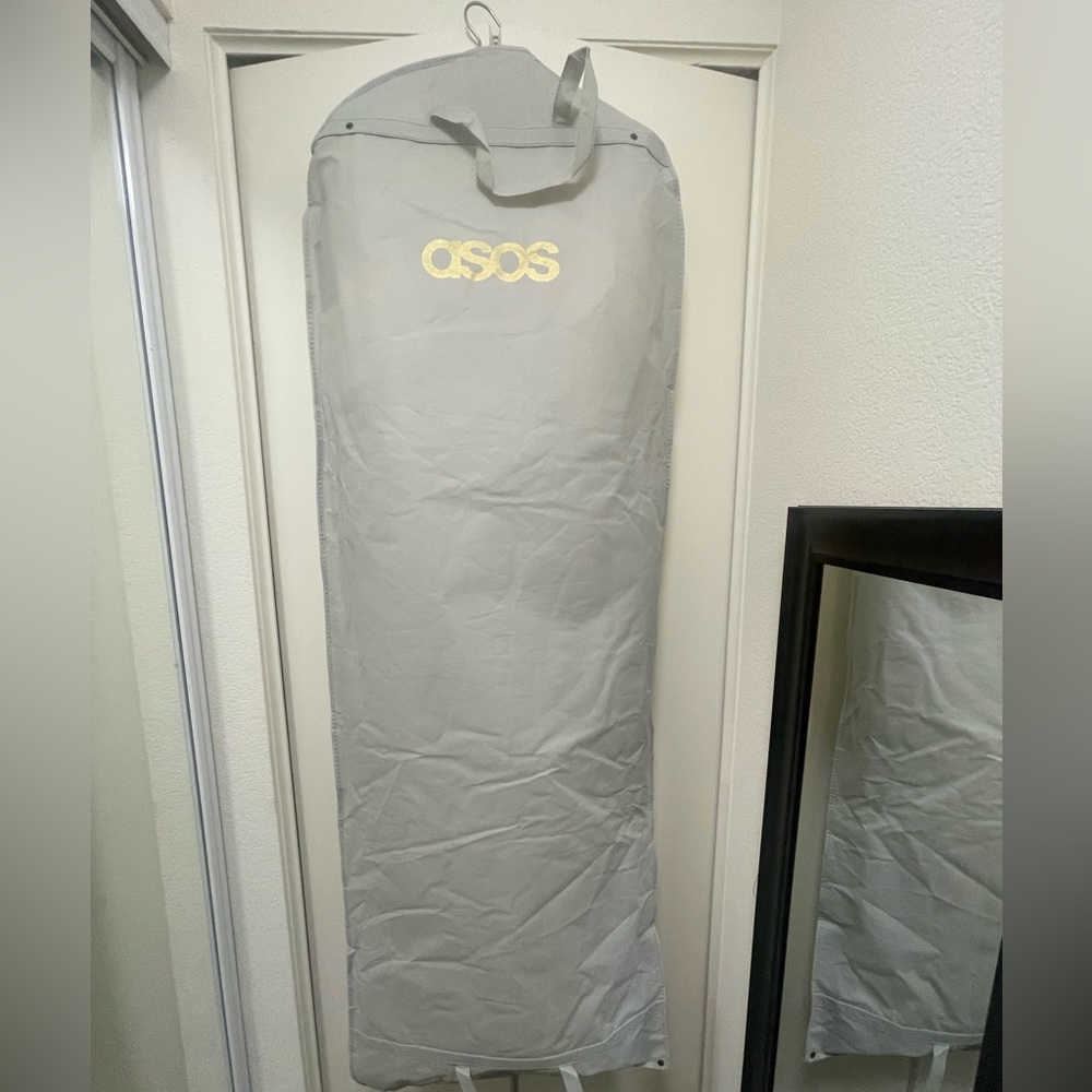 Asos ASOS EDITION satin panelled wedding dress with flutter sleeve - Picture 5 of 9
